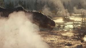 科幻惊悚片《逃出白垩纪》新预告，惊险史前世界，大战各种恐龙，尖叫满满